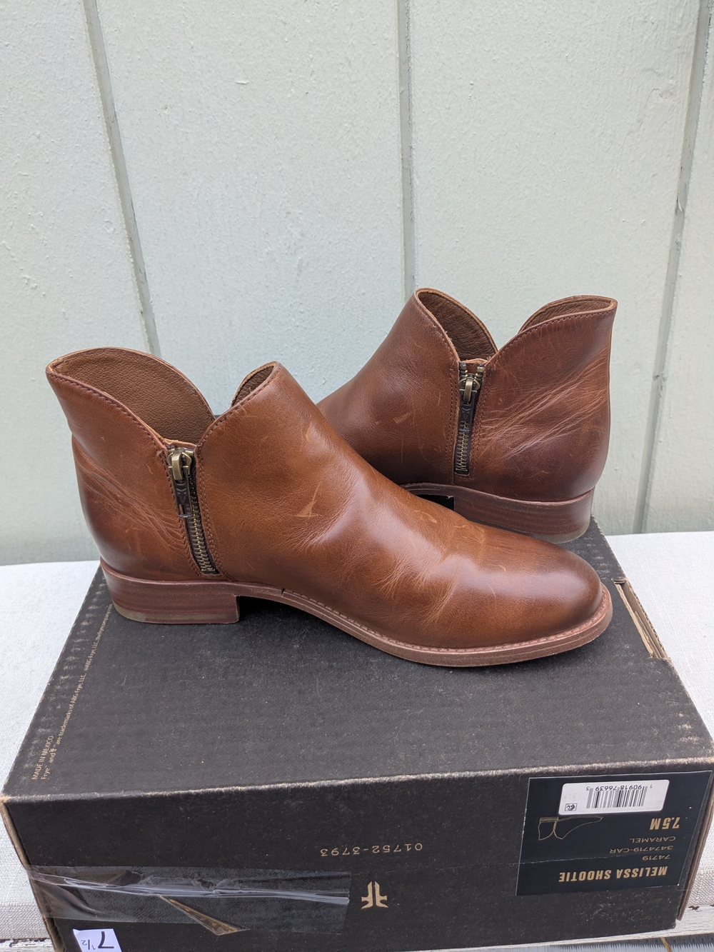 Women's 7.5M Frye Melissa Genuine Leather Ankle Boots NIB - Picture 9 of 13